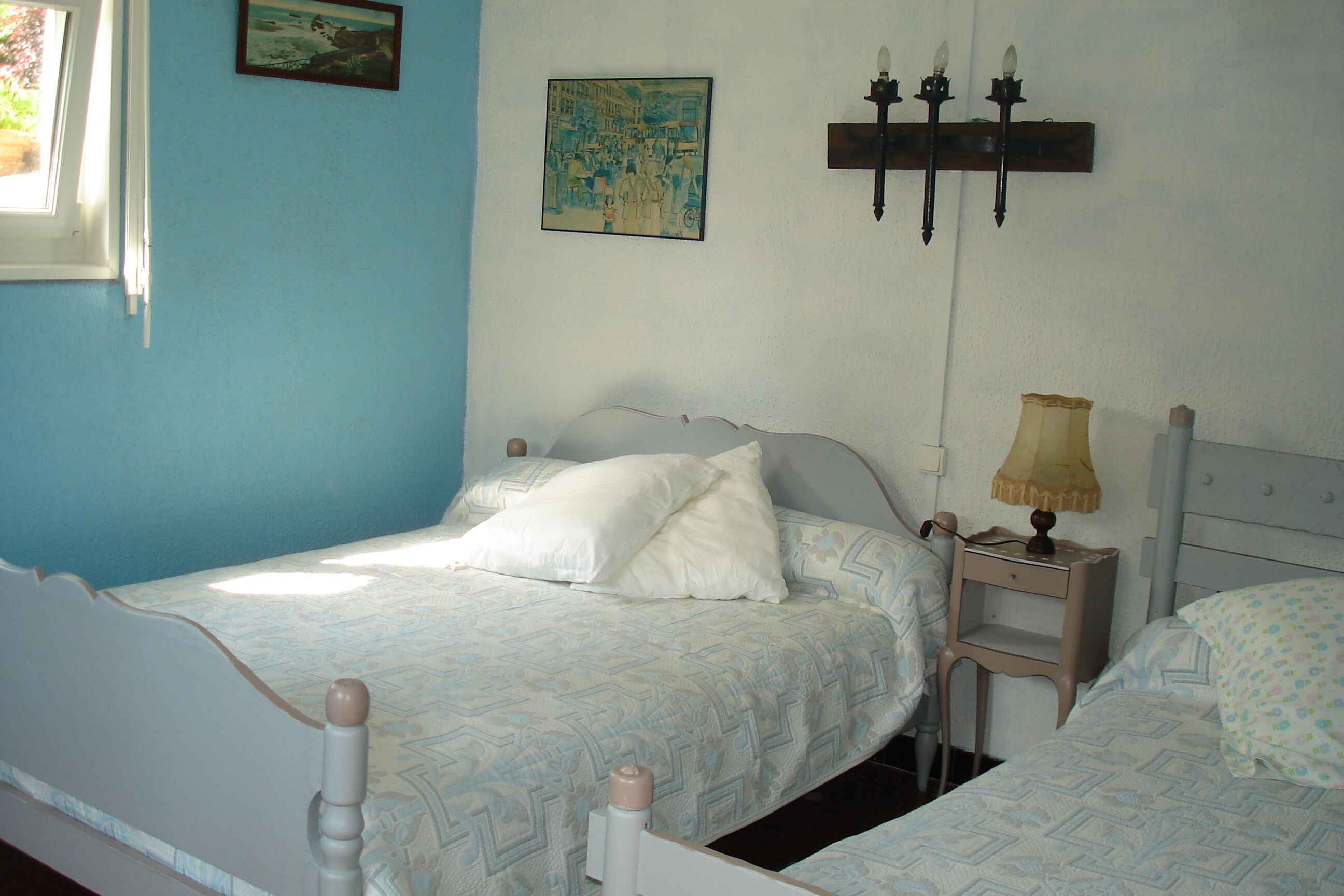 2 chambres, fer et planche à repasser, Wi-Fi gratuit, draps fournis