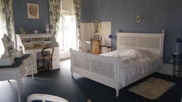 7 Schlafzimmer, Bügeleisen/Bügelbrett, kostenloses WLAN, Bettwäsche