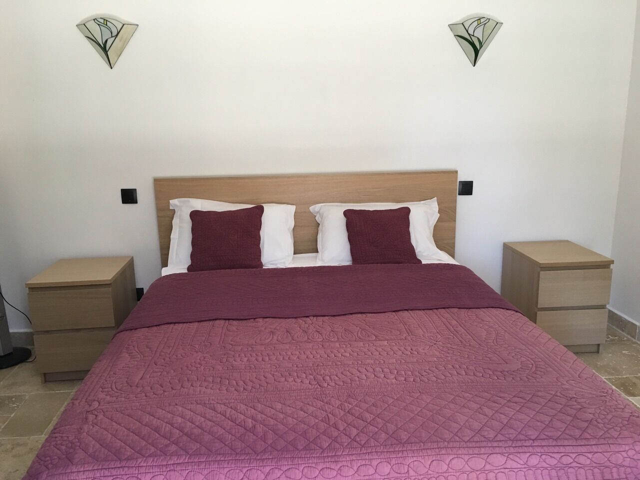 4 chambres, fer et planche à repasser, Wi-Fi gratuit, draps fournis