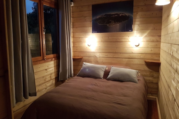 1 bedroom, iron/ironing board, WiFi