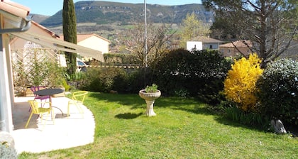 Hermoso dúplex en una casa unifamiliar