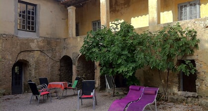 Mas Ferrieres Saint Laurent, Old Fortified Farmhouse