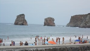 Platja a a prop 