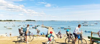 Charming 1930s house with garden near the historic center of Vannes