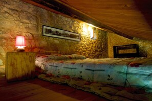 1 bedroom, travel crib, WiFi, bed sheets