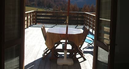 JOLI T2, 4/P rdc 3 étoiles (ch. vacances acceptes )