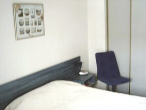 4 chambres, fer et planche à repasser, Wi-Fi, draps fournis