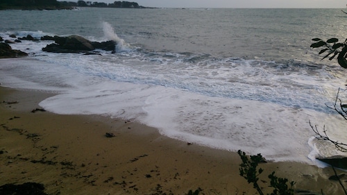 classified 3 *, south house near beaches Cabellou, optical fiber