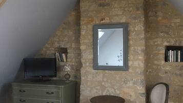 2 chambres, fer et planche Ă repasser, lit parapluie, Wi-Fi gratuit