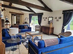 TV, fireplace, DVD player, table football