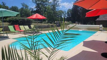 Piscine extérieure, piscine chauffée
