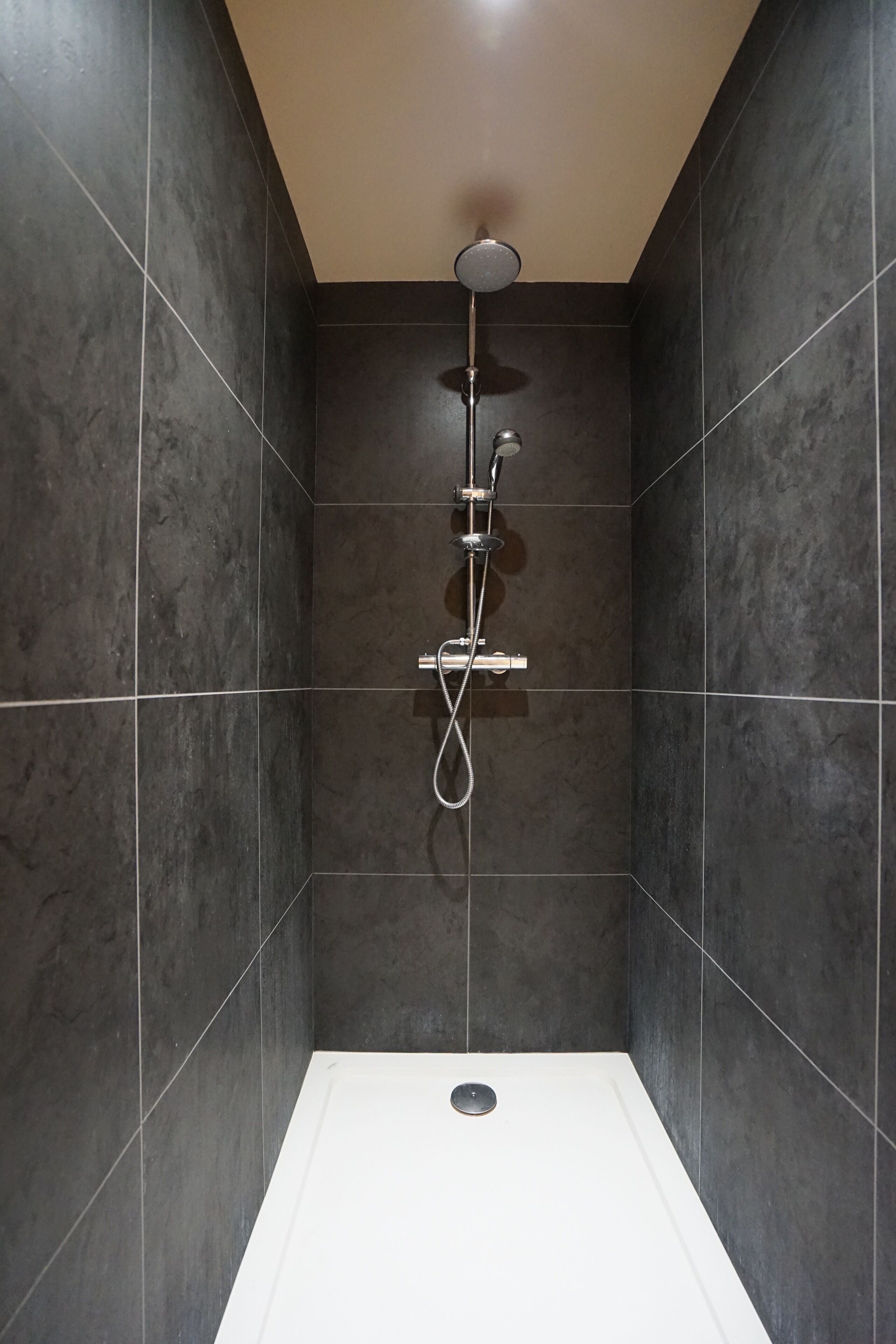 Shower, towels