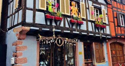 House 3 *** keskustassa Kaysersberg 7-9 henkilöä, 3 makuuhuonetta ja viherhuone