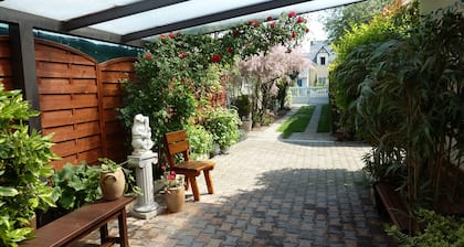Mukava huvila rauhallisella paikalla lähellä suurta St-Malon rantaa