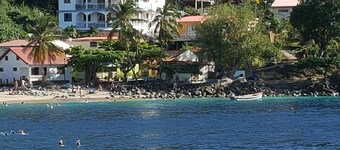 Villa cerca de la playa de Anse Dufour