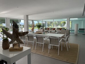 Dining - Roses: Magnificent contemporary villa with an indoor pool (Roses)