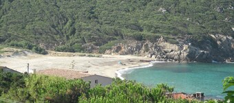 Tizzano Corsica south beach 120m