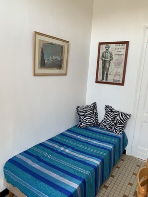 2 bedrooms, iron/ironing board, travel crib, WiFi - Traditional house, style "villa soulacaise", near the beach (Soulac-Sur-Mer)