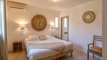 3 soverom, strykejern/-brett, reiseseng for barn og wi-fi