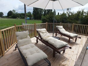 Terrace/patio - Perigordian style property (Saint-Pierre-d'Eyraud)