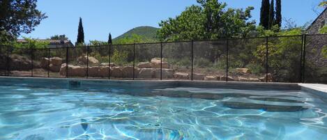 Piscine extérieure