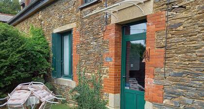 "Le Millet" 3* furnished apartment between land and sea, 5 mm from Lac au Duc.