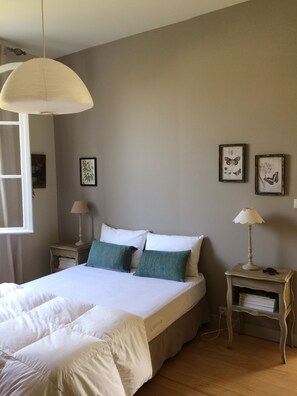 2 chambres, fer et planche à repasser, Wi-Fi