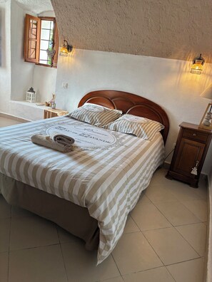 1 Schlafzimmer, Bügeleisen/Bügelbrett, kostenloses WLAN, Bettwäsche