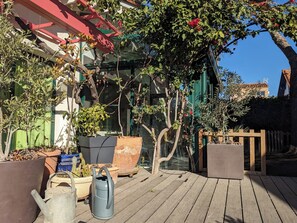 Terrace/patio - Cozy charming villa just steps from the beach (Saint-Cyprien)