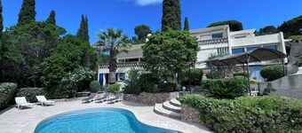 Villa, kalifornischen Stils mit luxuriöser Ausstattung