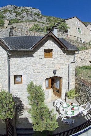 屋外ダイニングエリア