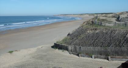 Proche Soulac/mer, maison 3 ch, 6 couchages, piscine couverte chauffée