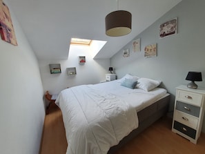 2 Schlafzimmer, Bügeleisen/Bügelbrett, Reisekinderbett, WLAN