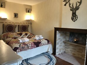 2 soverom, strykejern/-brett, reiseseng for barn og wi-fi (inkludert)