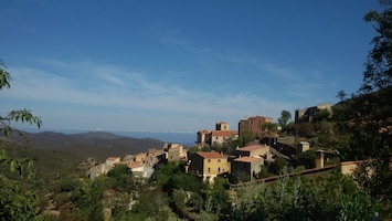 VILLAGE AUX PORTES DE LA BALAGNE