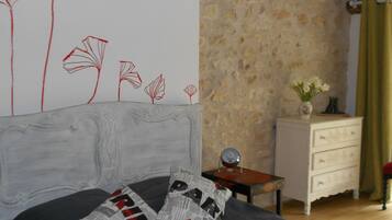 3 chambres, fer et planche Ă repasser, lit parapluie, Wi-Fi