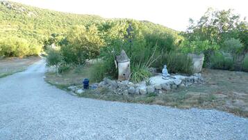Enceinte de lâhĂ©bergement