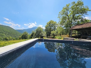 Outdoor pool, a heated pool - Fill up with nature ... in the Pyrenees! (Arbon)