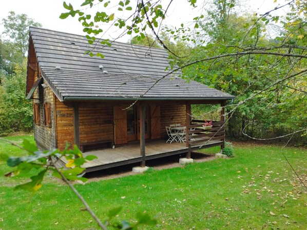 Exterior - Burgundy, cottage, cottage, calm, tranquility, rest, southern Morvan (Corancy)