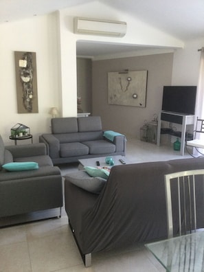 TV connectée, lecteur de DVD, chaßne hi-fi