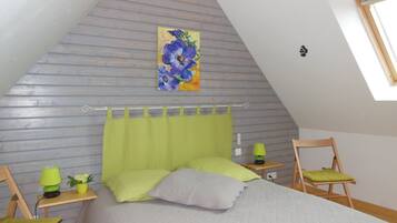 2 habitaciones, tabla de planchar con plancha y wifi