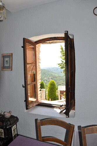 2* "brocante spirit" furnished accommodation