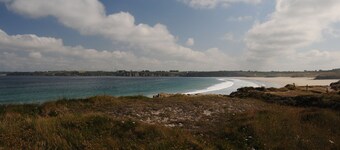 Le Conquet - cerca del pueblo, playas y tiendas