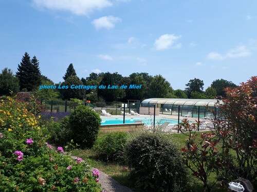 Large furnished cottage with terrace