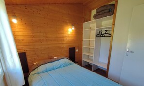 2 bedrooms, WiFi, wheelchair access