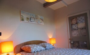 3 chambres, fer et planche à repasser, Wi-Fi