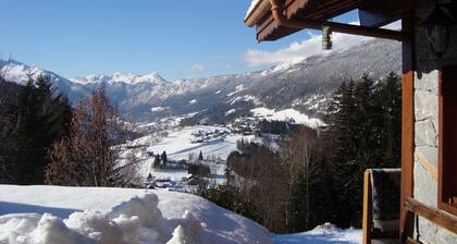 APARTMENT FOR 2 PEOPLE IN QUIET AREA WITH TERRACE (3 stars)