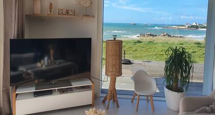 Villa des Courlis, 10 people, beach at your feet