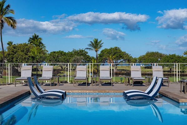 Outdoor pool, a heated pool