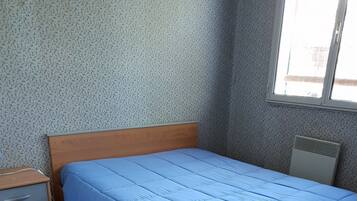 2 soverom, strykejern/-brett og wi-fi (inkludert)